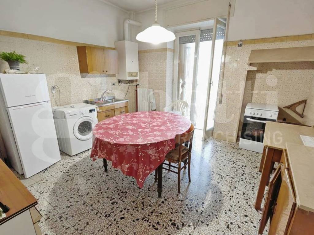 Appartamento a Trani in via Togliatti - Foto 5
