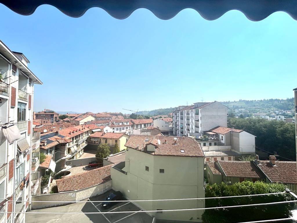 Appartamento a Alba in Via Italo Gastaldi - Foto 3