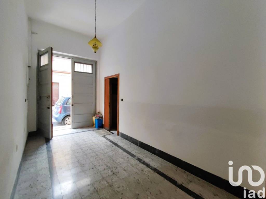 Palazzo / stabile a Brindisi in Via Lombardia, 13 - Foto 3