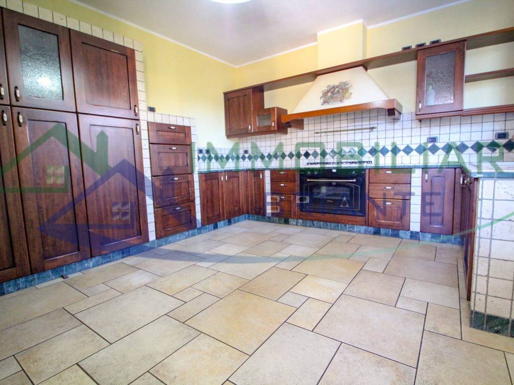 Villa a Casorate sempione in Via Trieste - Foto 4