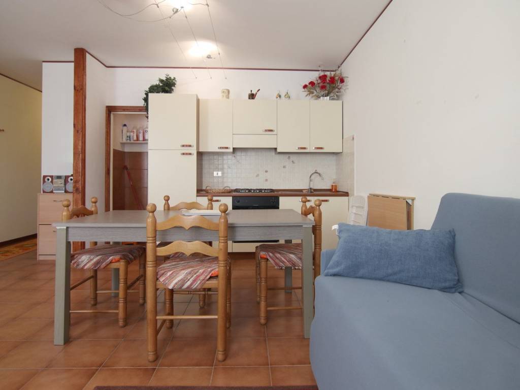 Appartamento a Ferrara di monte baldo in Via Generale Graziani, 1 - Foto 5