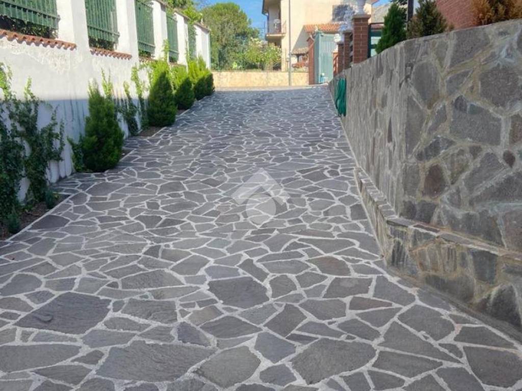 Villa a Avezzano in Via G. Verrazzano, 3 - Foto 4