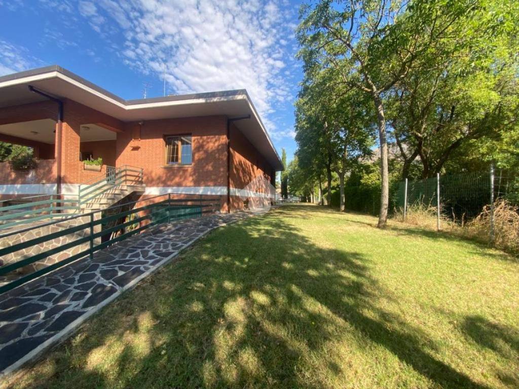 Villa a Avezzano in Via G. Verrazzano, 3 - Foto 5