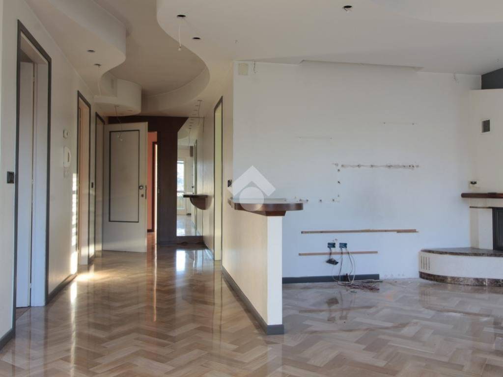 Palazzo / stabile a Martignacco in via tiberio deciani, 15 - Foto 4