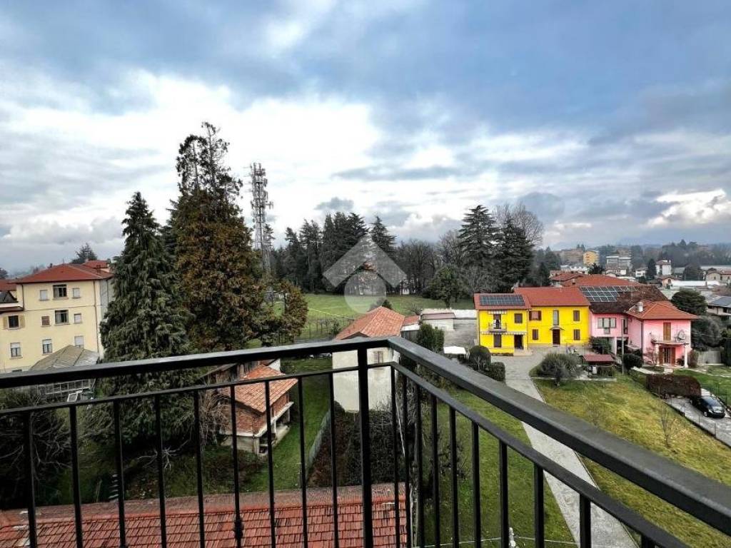 Appartamento a Varese in Via Giuseppe Giusti, 7 - Foto 5