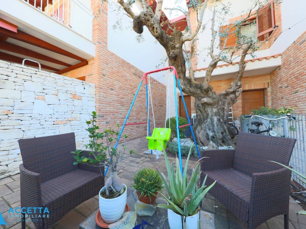 Villa a Taranto in Via Pesce Martello, 14 - Foto 4