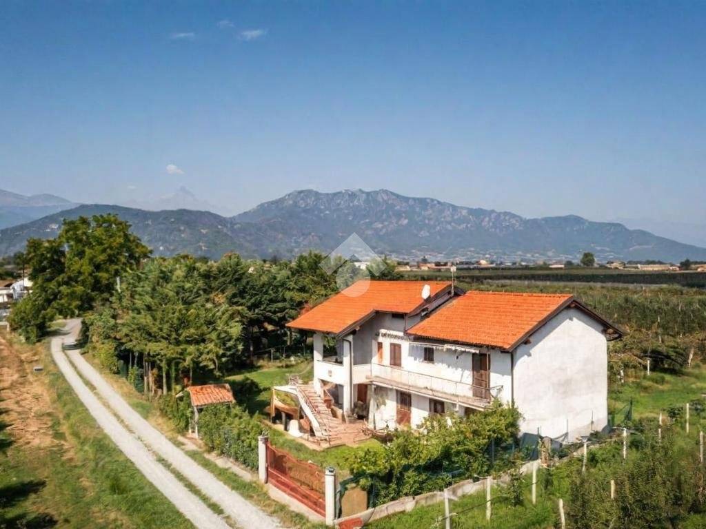 Casa indipendente a Revello in Via Nitte, 14 - Foto 4