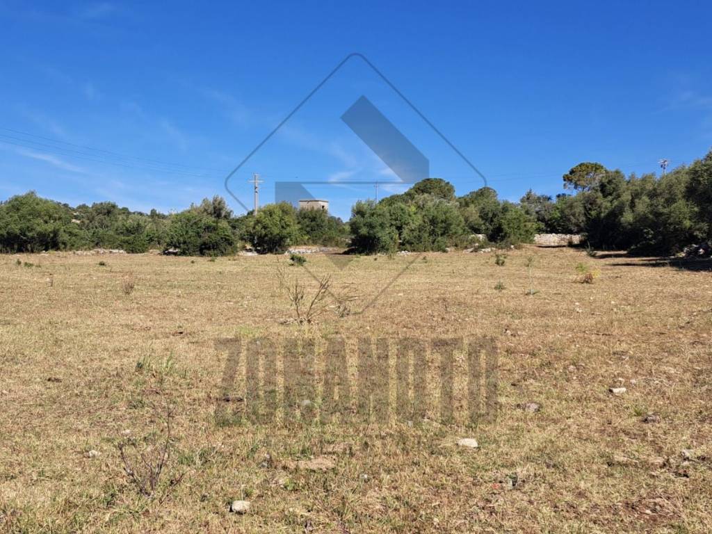 Terreno a Noto in Strada Statale di Noto - Foto 5