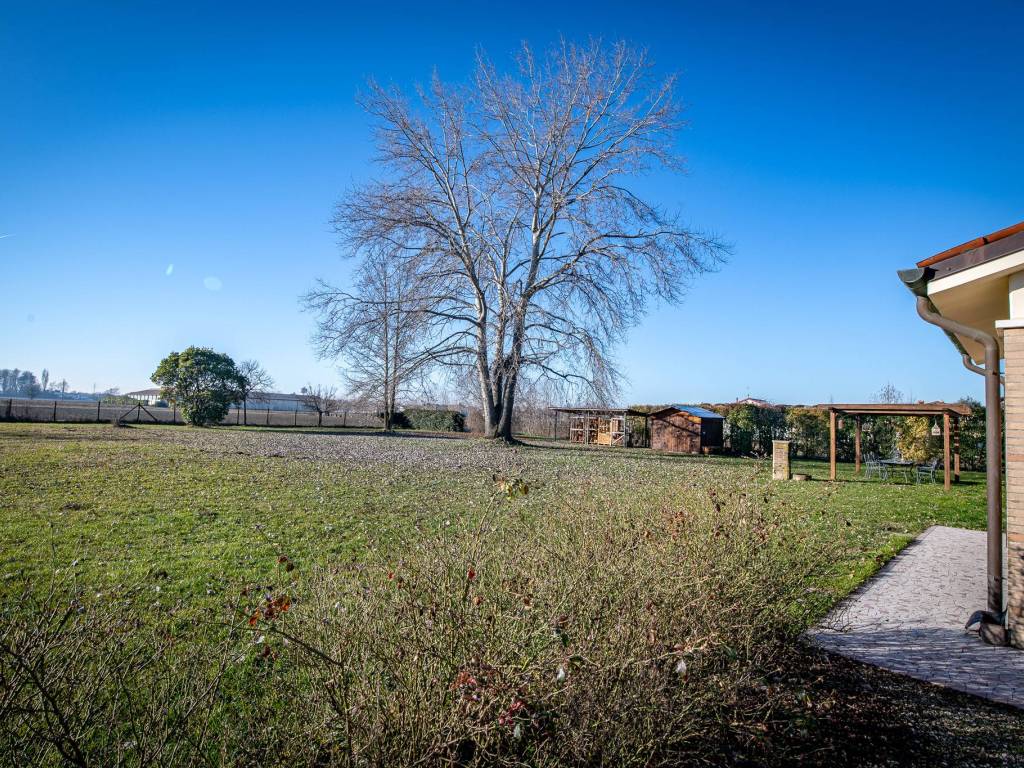 Casa indipendente a Santa maria di sala in Via Cavin Caselle, 59 - Foto 2