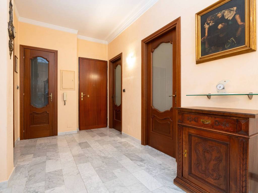Appartamento a Torino in Via Mombarcaro, 60 - Foto 2