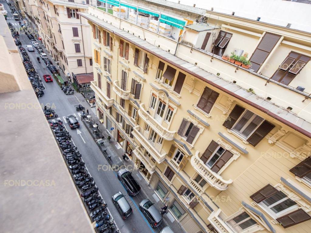 Appartamento a Genova in Via 20 Settembre - Foto 2