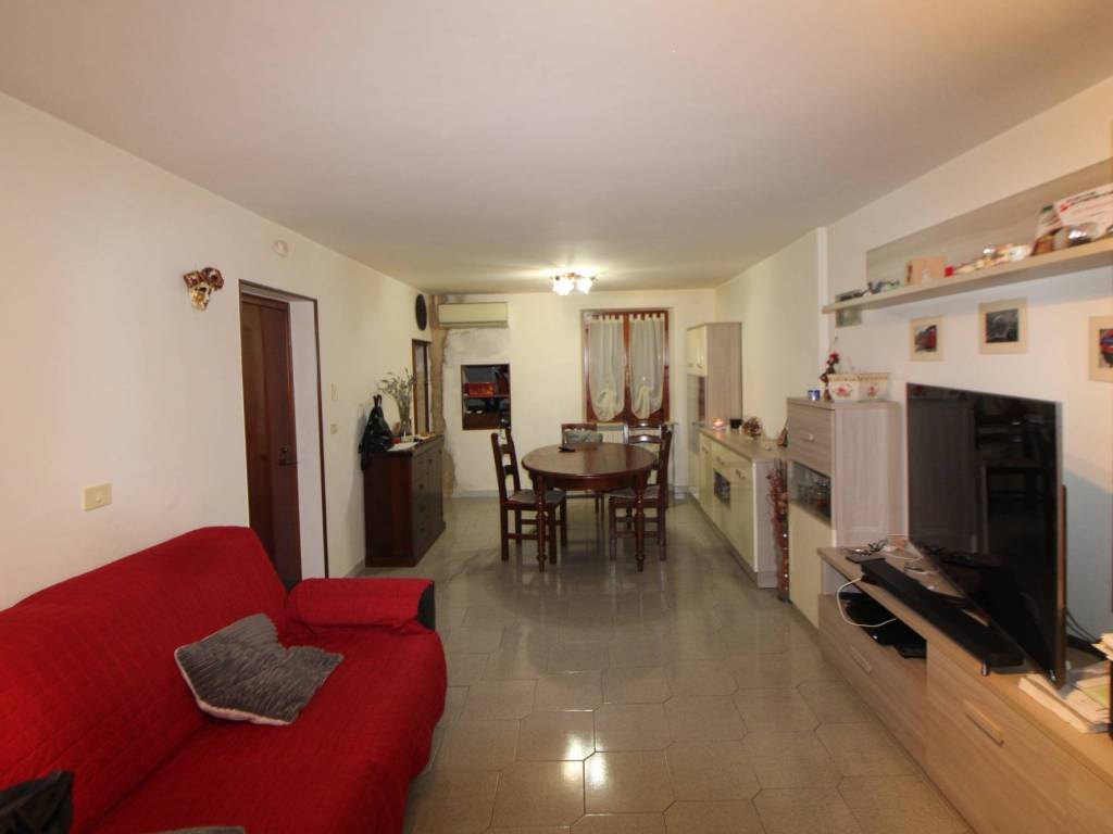 Appartamento a Jesi in Via Roma - Foto 2
