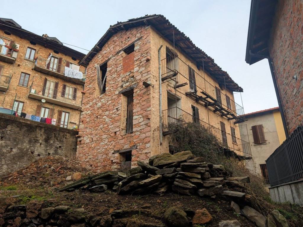 Rustico / casale a Cuasso al monte in Via Madonnina - Foto 2