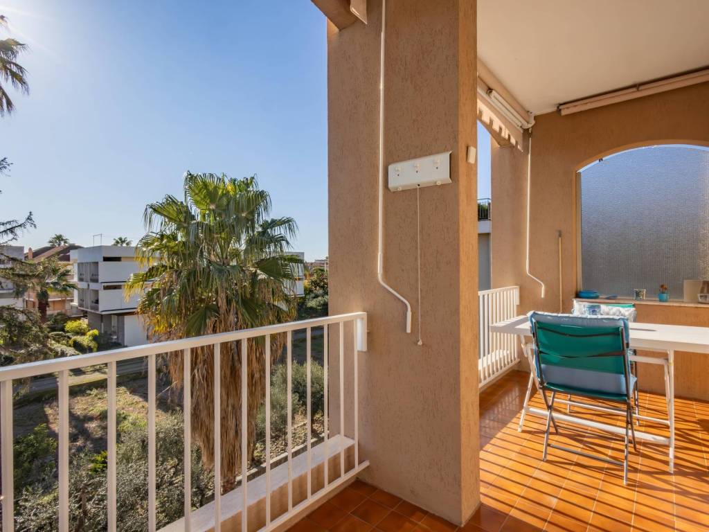 Appartamento a Bordighera in Via Girolamo Rossi - Foto 5