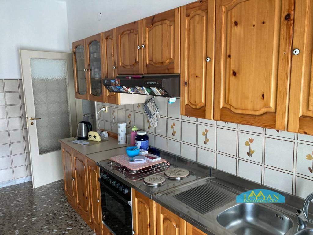 Appartamento a Ceglie messapica in Via Vespucci - Foto 2