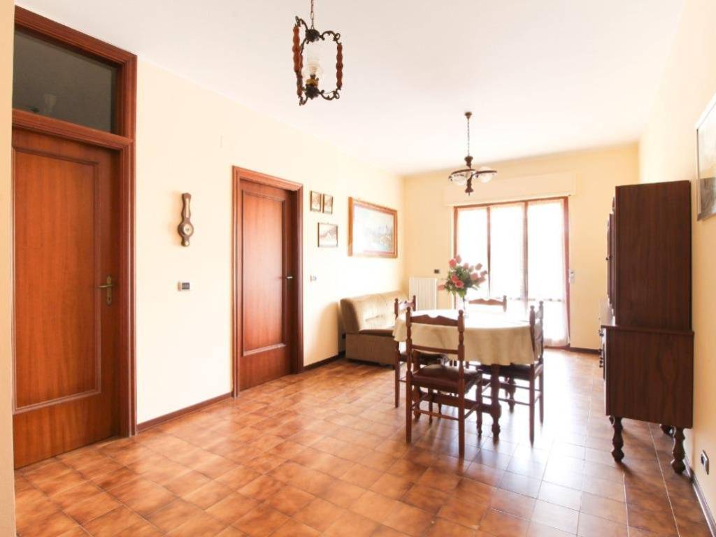 Appartamento a Alba adriatica in Via Emilia, 22 - Foto 2