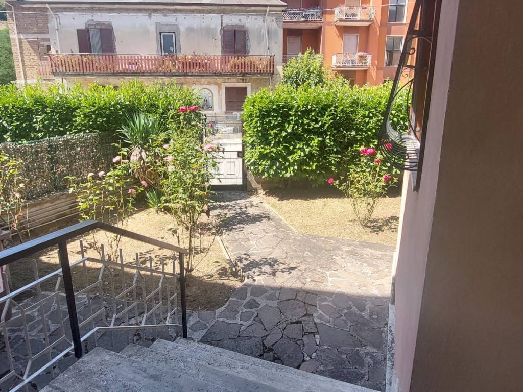 Appartamento a Carsoli in Via dei Marsi - Foto 2