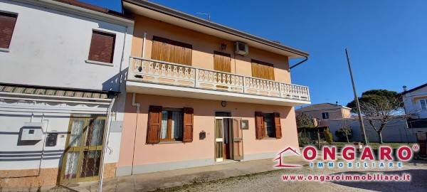 Casa indipendente a Copparo in Via Carlo Capozza - Foto 2