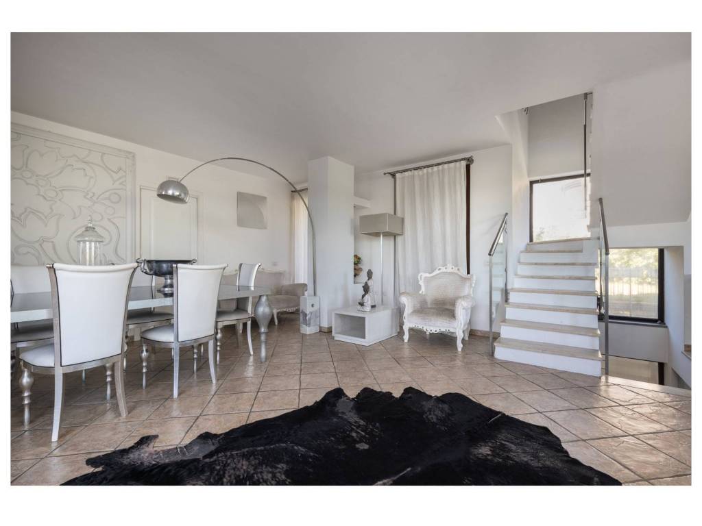 Villa a Poggibonsi in Via Monte Morello - Foto 4