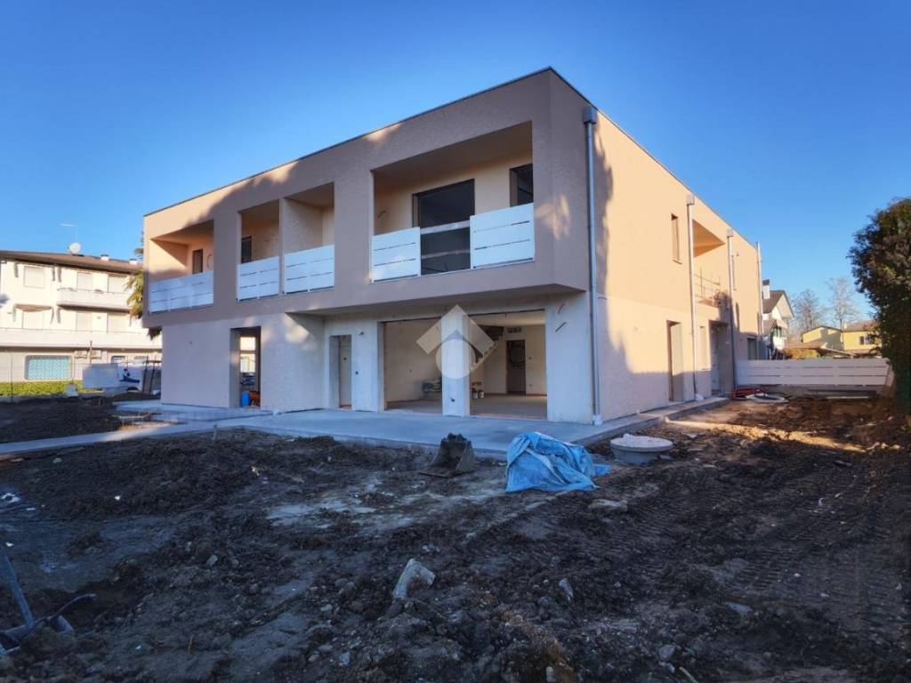 Villa a Selvazzano dentro in Strada Provinciale Scapacchiò - Foto 4