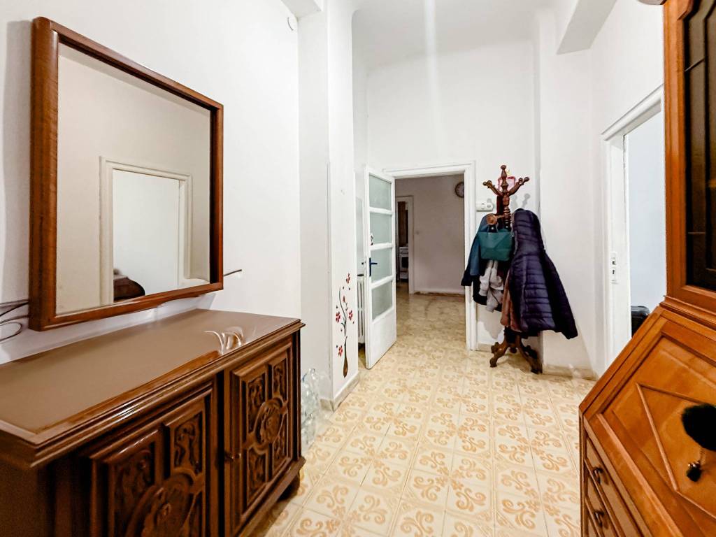 Appartamento a Taranto in Via Guglielmo Oberdan, 5 - Foto 3