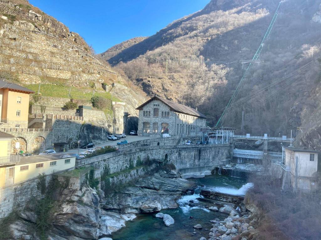 Appartamento a Pont-saint-martin in Via Roma - Foto 3