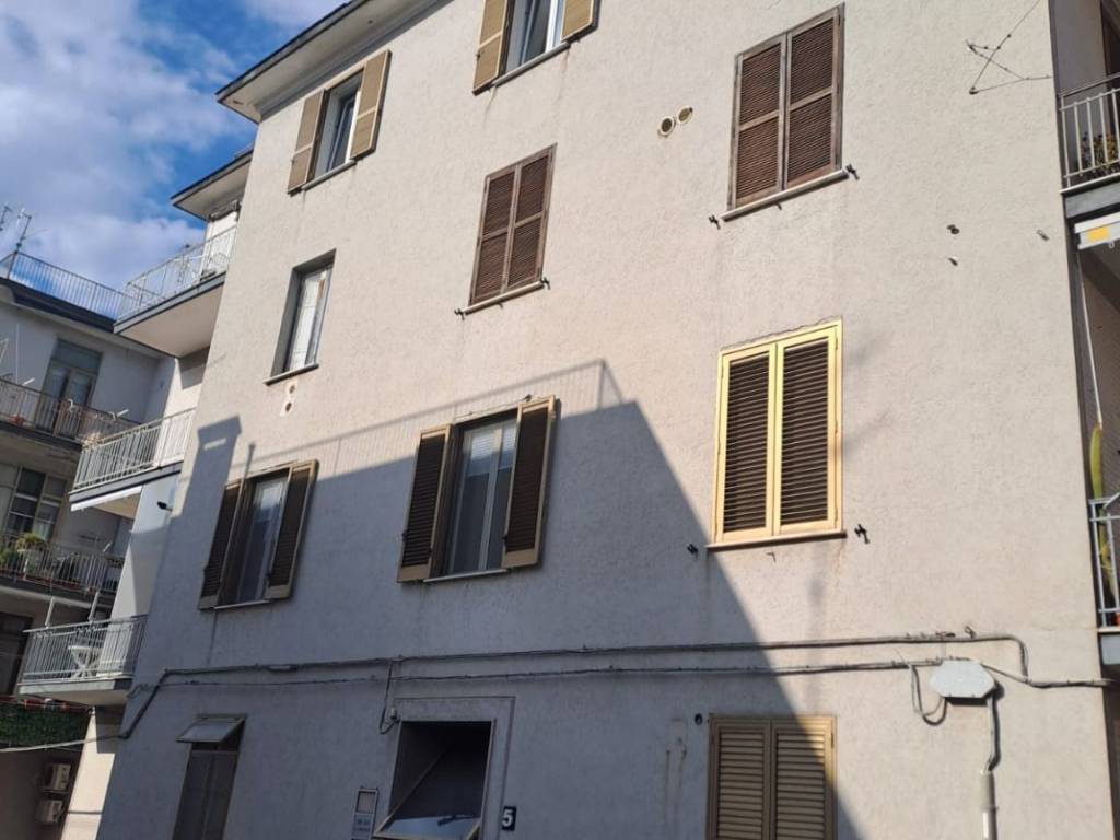 Appartamento a Salerno in Via Michele De Angelis - Foto 2