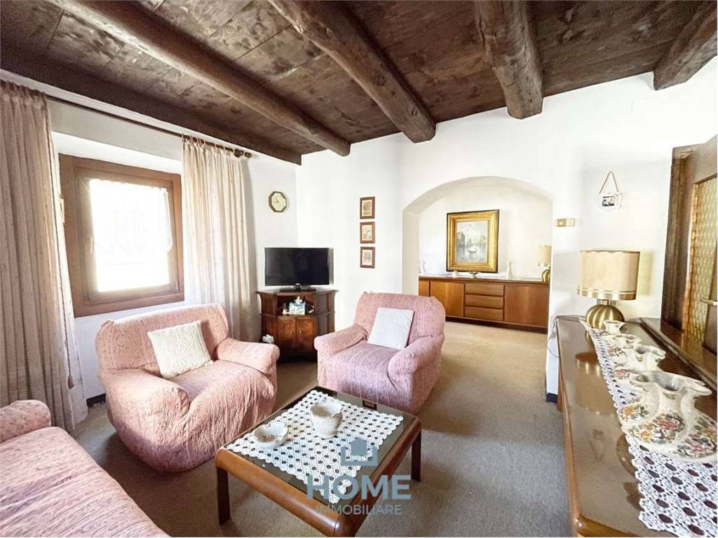 Casa indipendente a Prata camportaccio in Via Mario Del Grosso, 11 - Foto 2