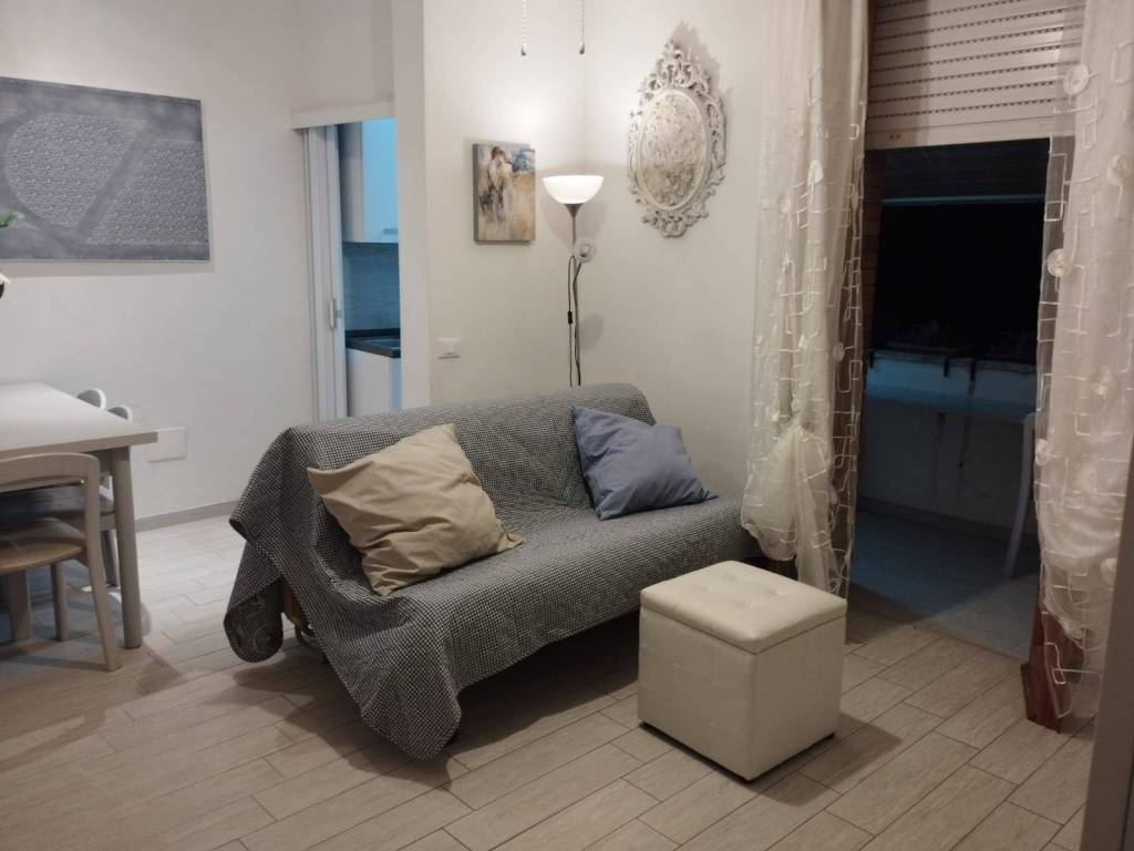 Appartamento a Follonica in Via Sardegna, 28 - Foto 4