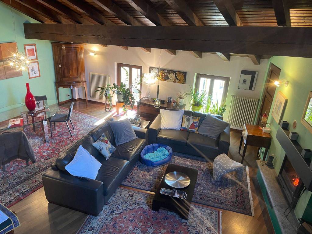 Loft / open space a Pont-saint-martin in Via Roma - Foto 4