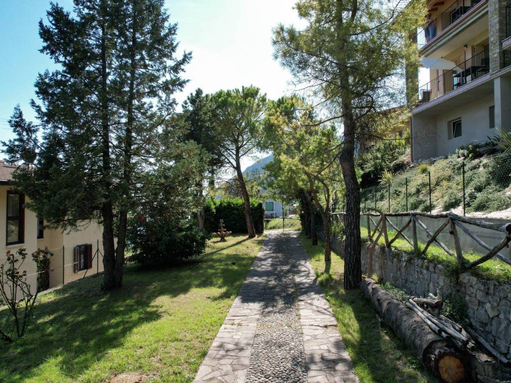 Villa a Tignale in Via Pegol, 8 - Foto 4