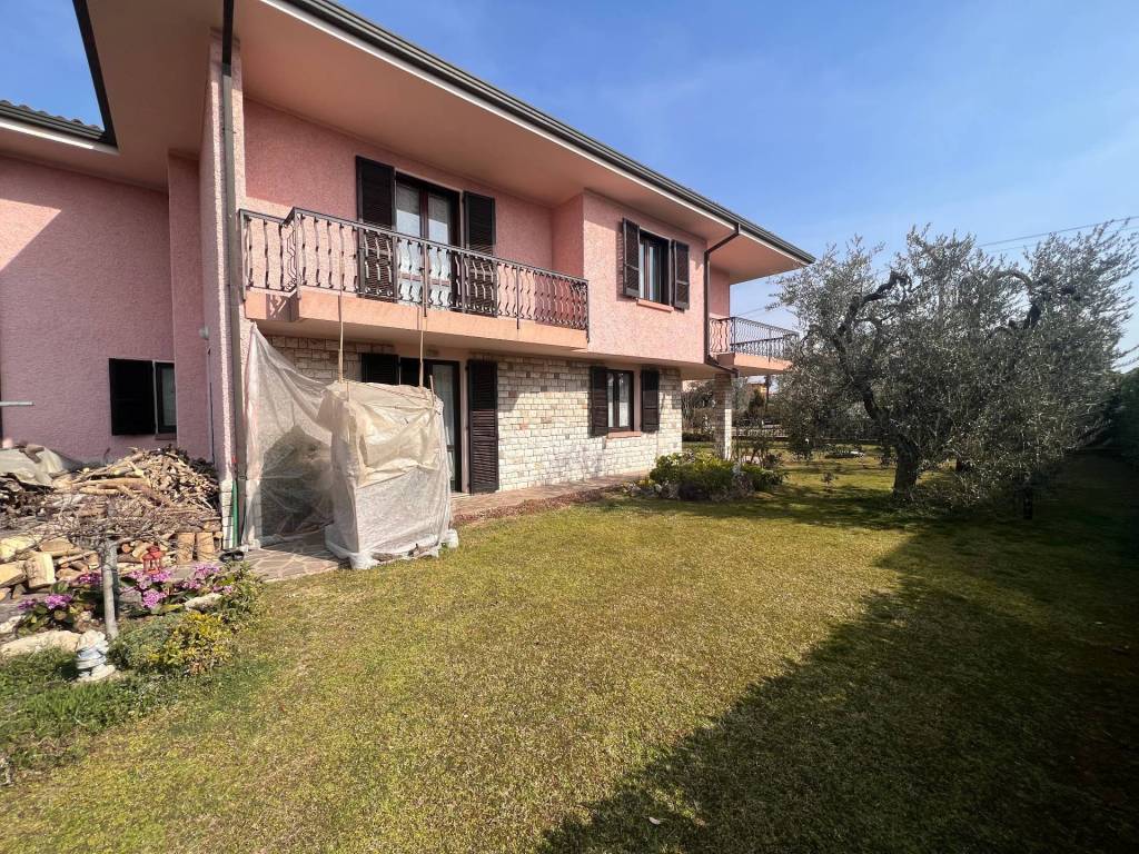 Villa a Puegnago sul garda in Via Nazionale - Foto 4