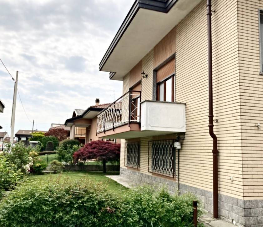 Villa a Novara in Via Francesco Cilea, 18 - Foto 5