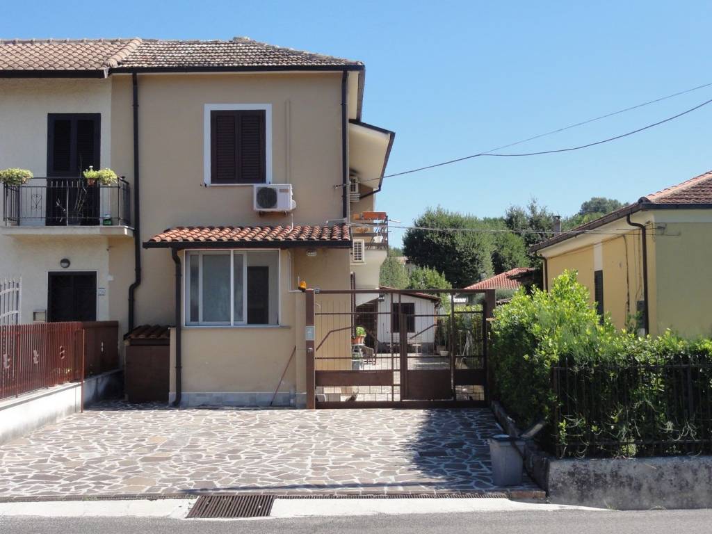 Villa a Ceccano in Via per Frosinone, 292 - Foto 4