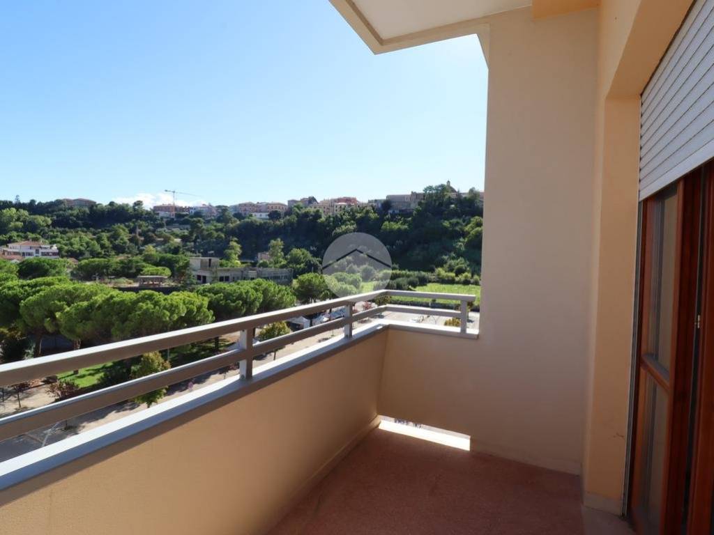 Appartamento a Giulianova in Via I. Nievo, 33 - Foto 5