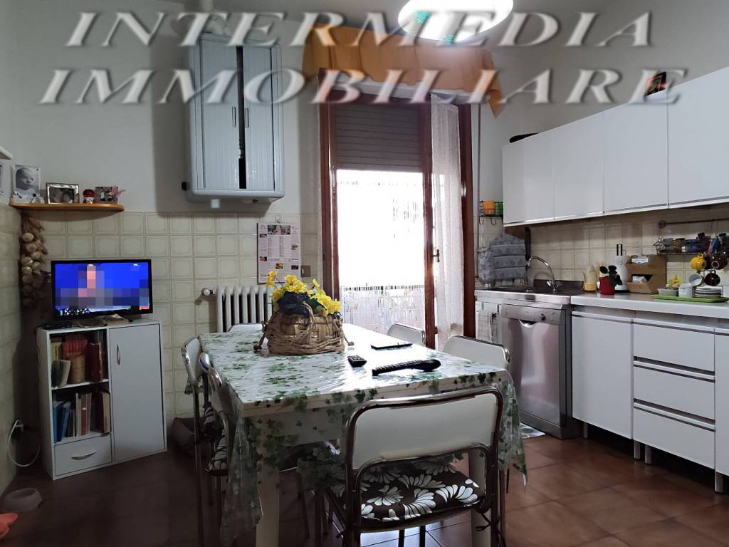 Appartamento a Castelfranco piandisco in Via Roma - Foto 2