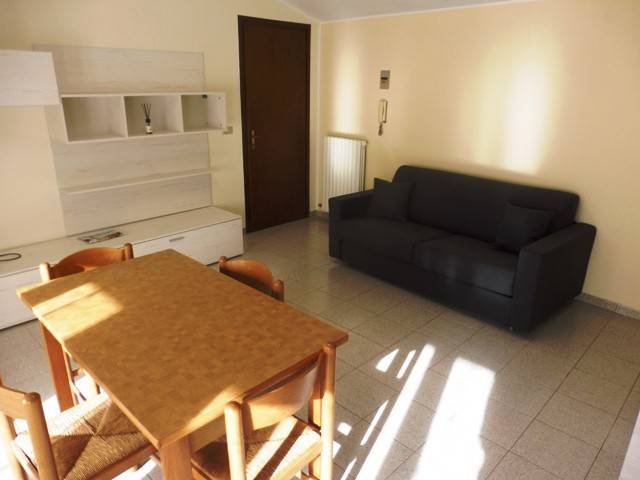 Appartamento a Verzuolo in Corso Re Umberto, 66 - Foto 2