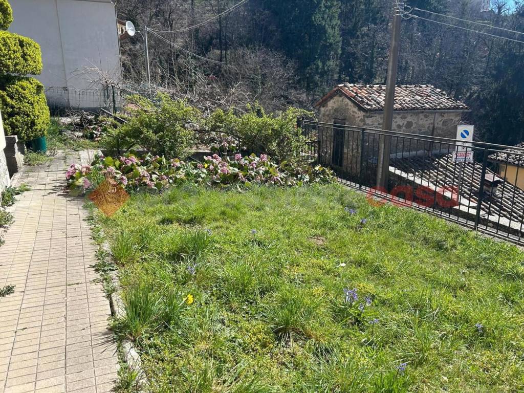 Villa a Castiglione di garfagnana in Via canale, 50 - Foto 3
