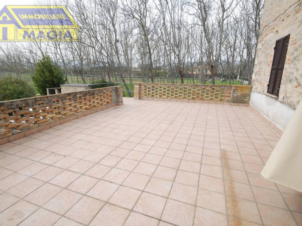 Rustico / casale a Spinetoli in via Fiobo, 6 - Foto 4