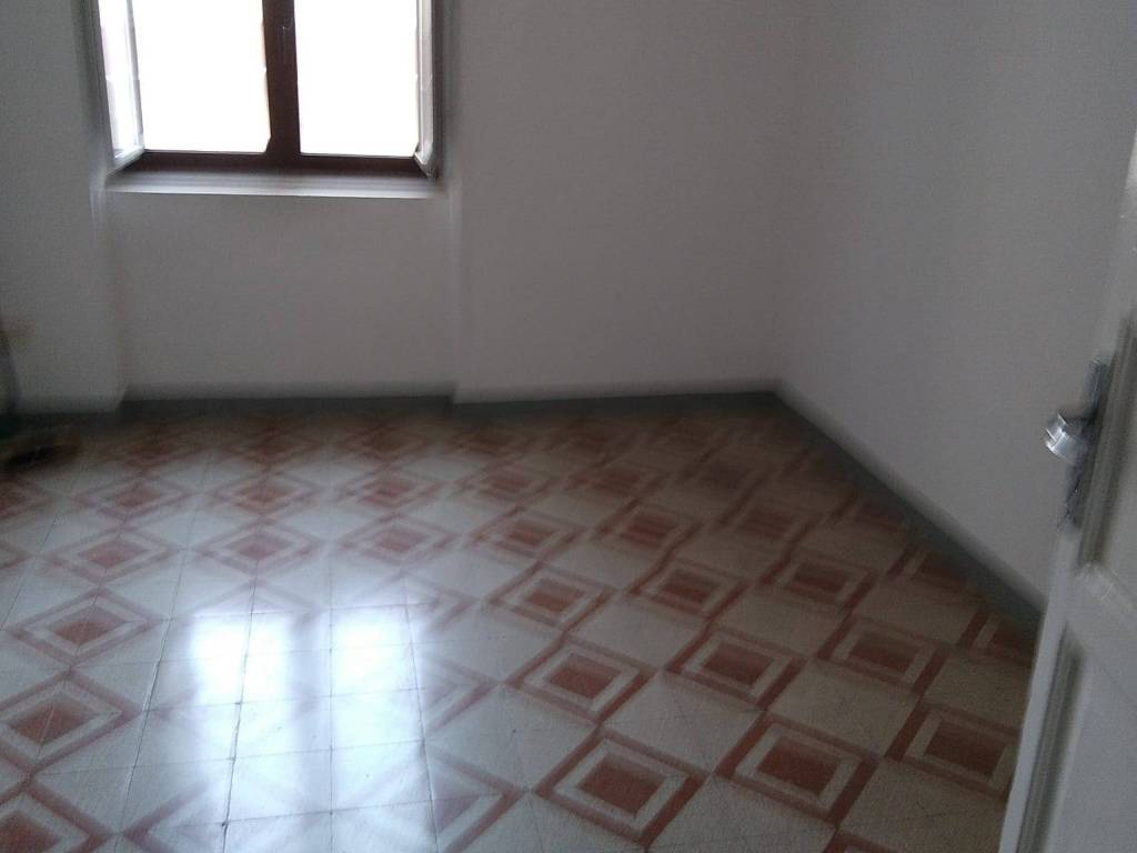 Appartamento a Matera in Via Vincenzo Cappelluti - Foto 5