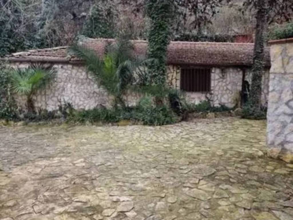 Villa a Lavello in Strada Comunale da Venosa a Lavello - Foto 2