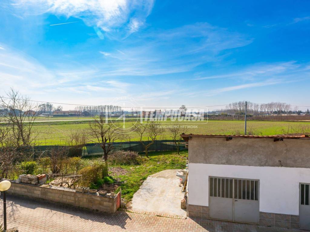 Villa a Santena in Via Giuseppe Garibaldi 82 - Foto 2