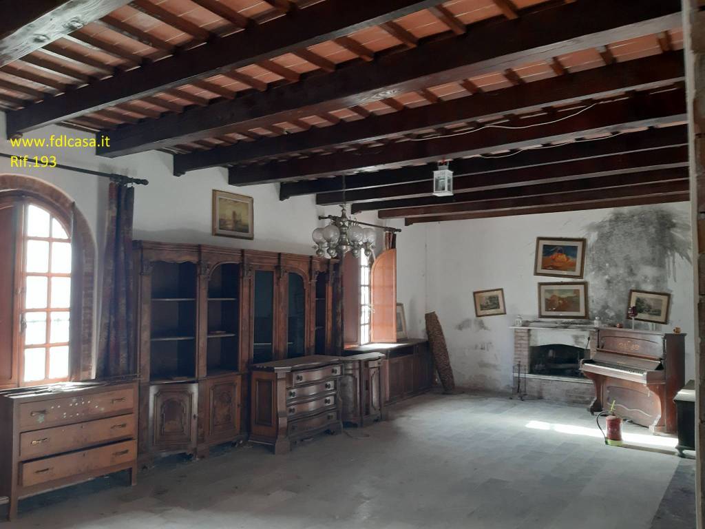 Villa a Casciana terme lari in Via del Commercio, 156 - Foto 2