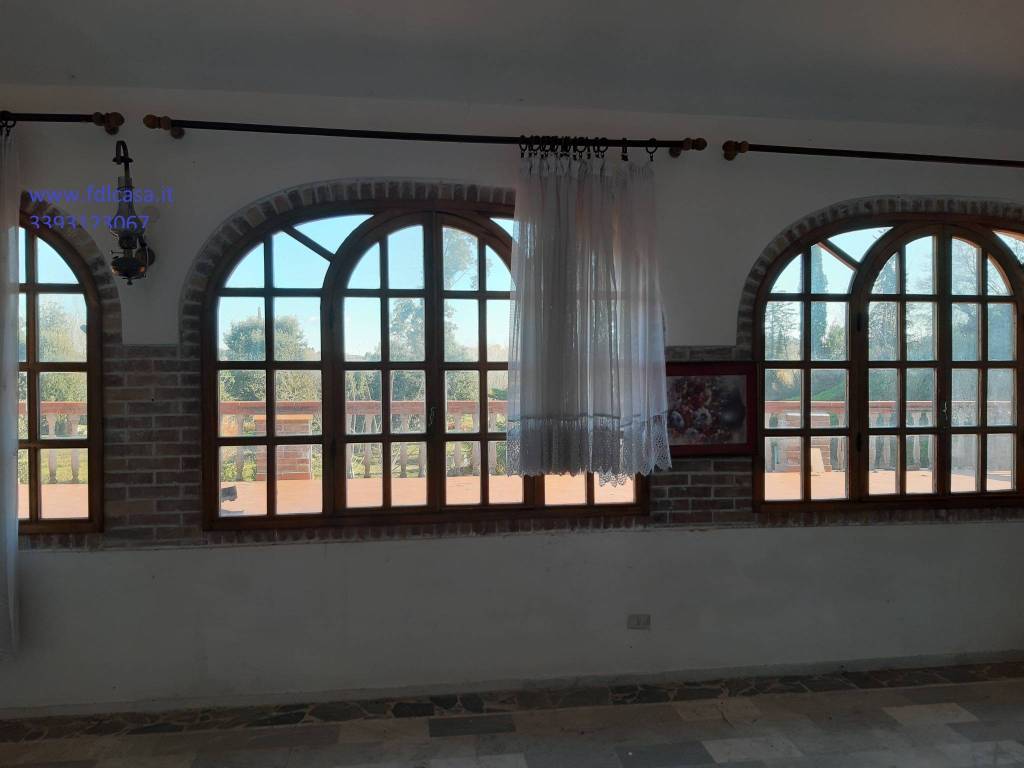 Villa a Casciana terme lari in Via del Commercio, 156 - Foto 3