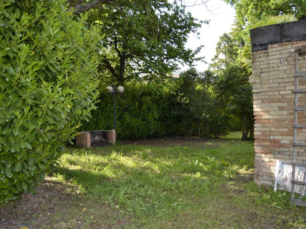 Casa indipendente a Cento in Via Paratore, 18 - Foto 3