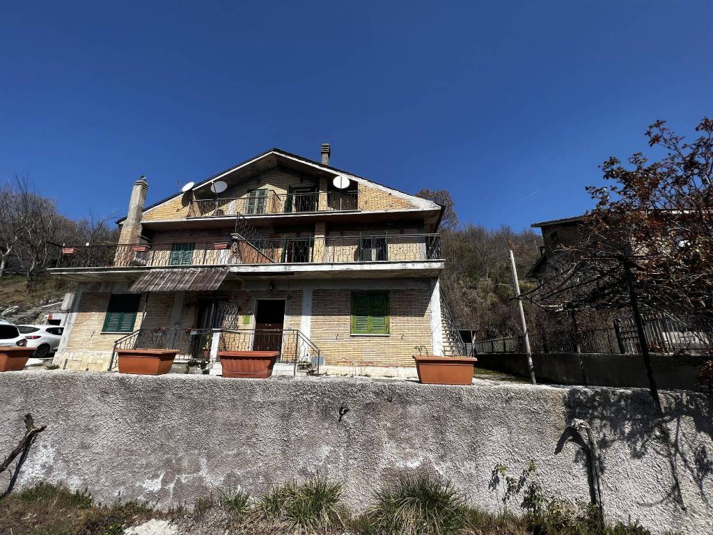 Appartamento a Longone sabino in Via Reatina - Foto 4