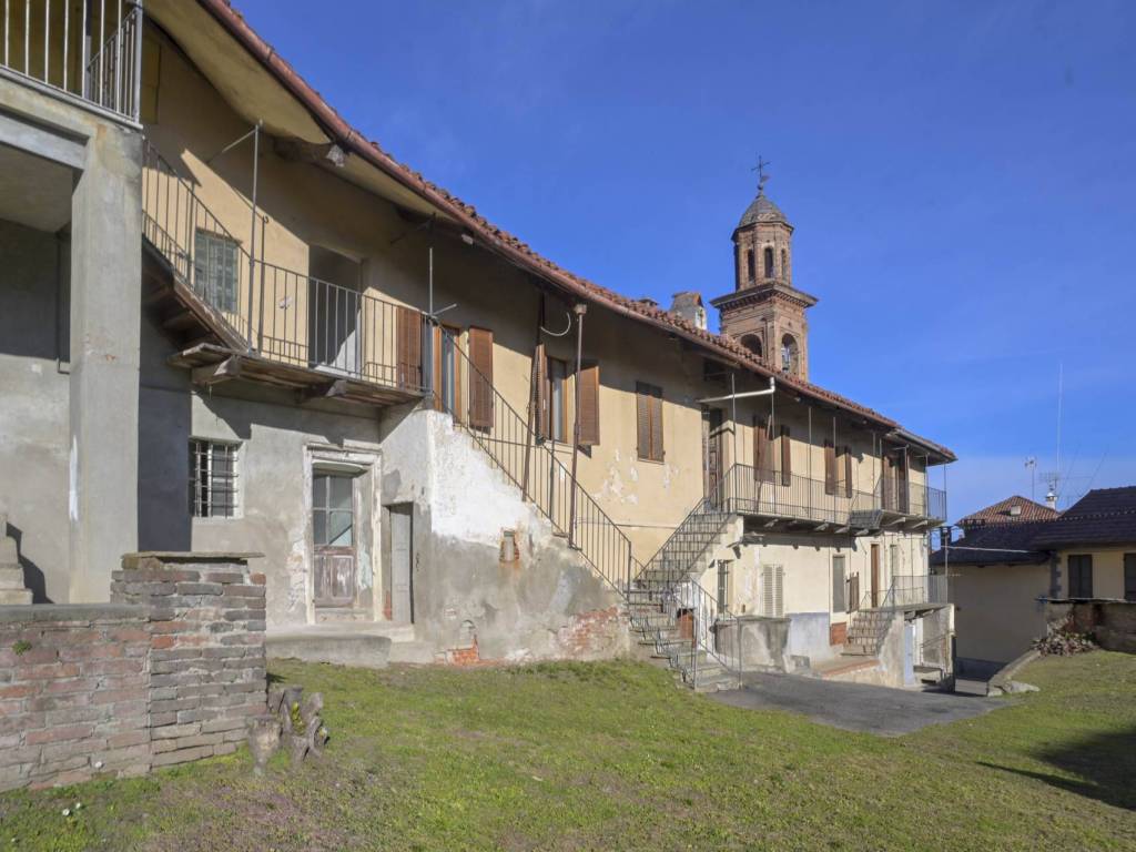 Rustico / casale a Manta in VIA GIUSEPPE GARIBALDI 1, 10 - Foto 2