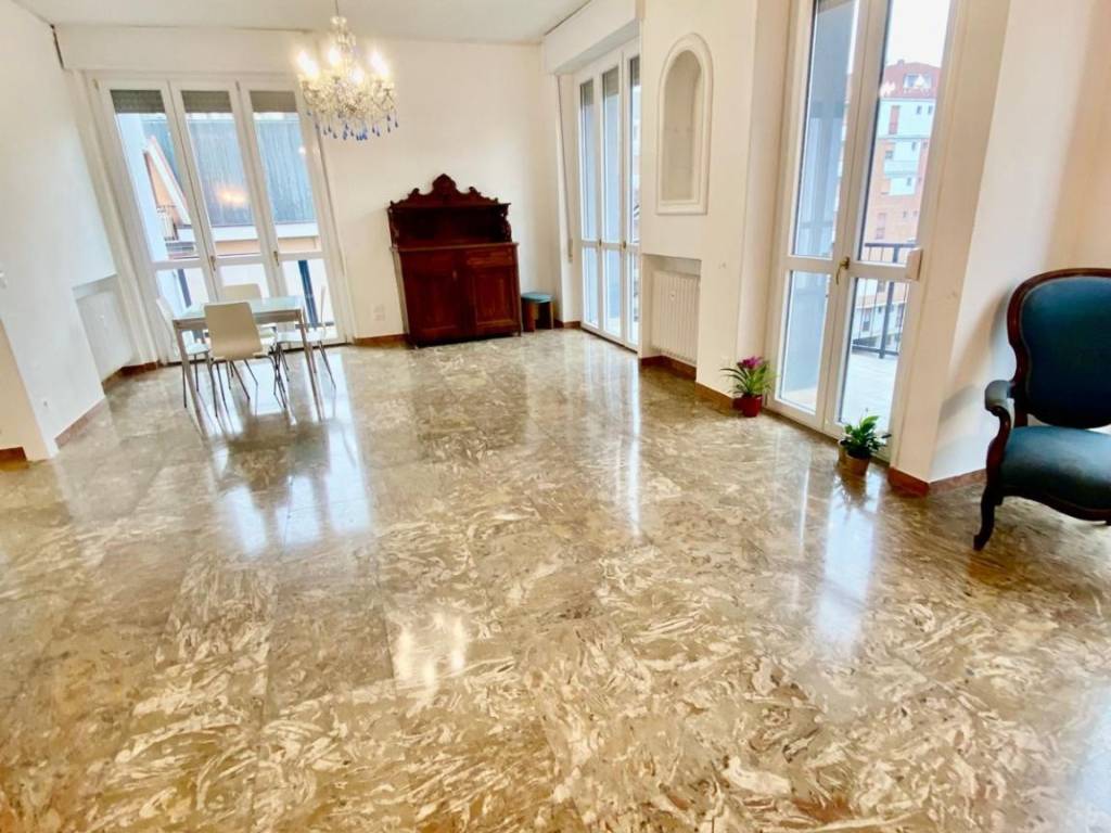 Appartamento a Modena in Via Archirola - Foto 2