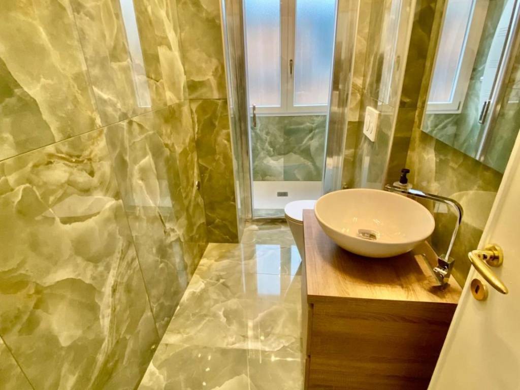 Appartamento a Modena in Via Archirola - Foto 4