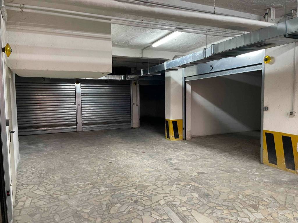 Box / garage a Benevento in Via Francesco Paga - Foto 4